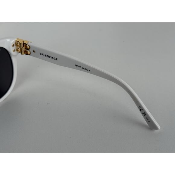 Balenciaga Sunglasses 55mm XL White Frame Gold hardware Black Lenses - Picture 4 of 6